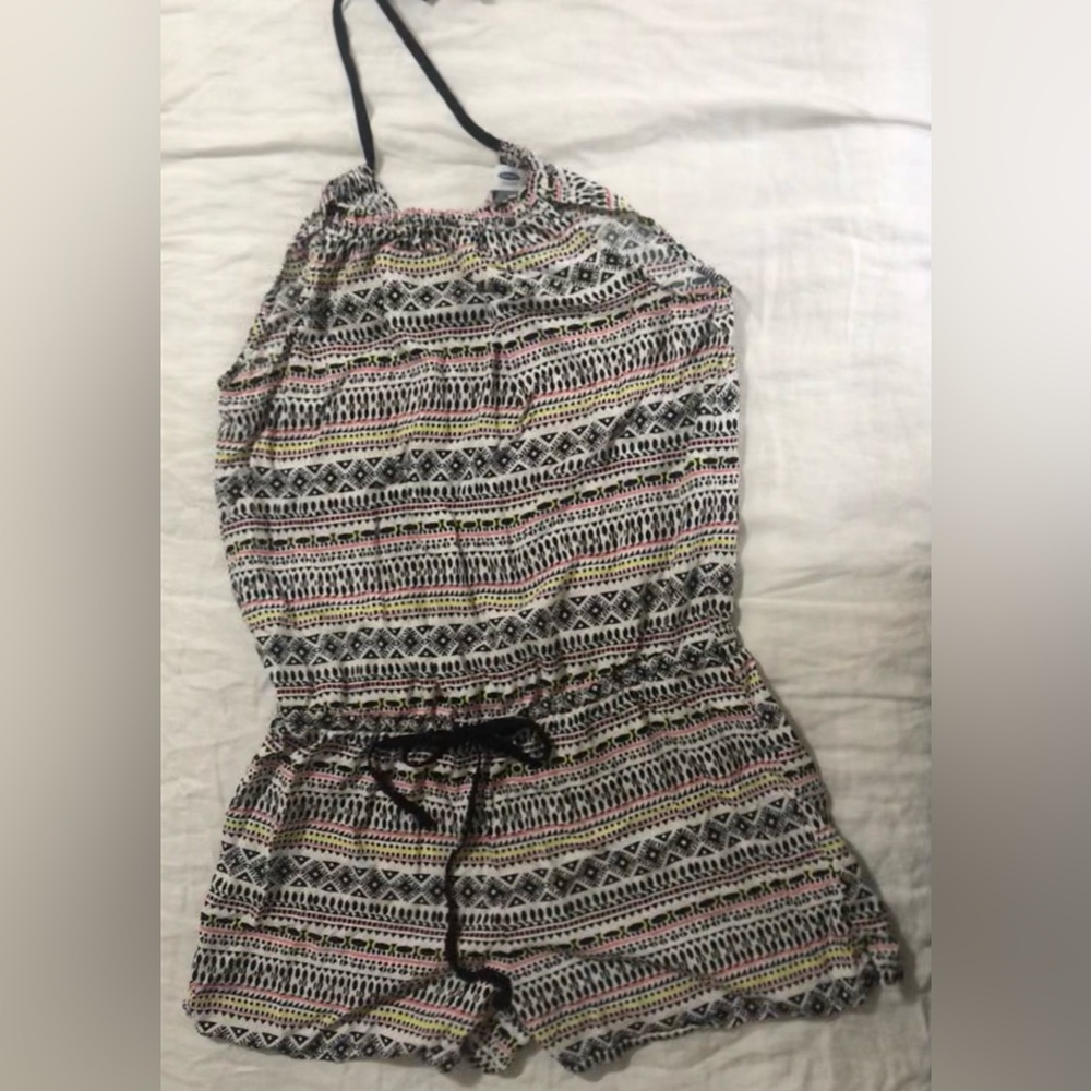 Old Navy Romper Shorts Medium